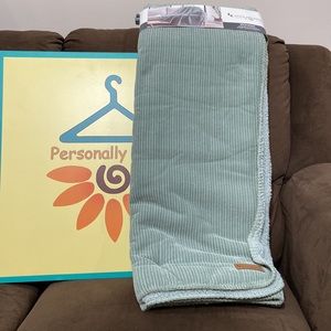 Koolaburra by UGG WINSTON Throw